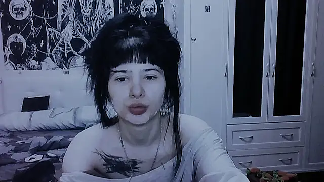 AllisonDeetz élő XXX-chatje