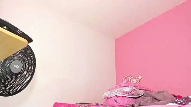 Chat +18 de maite_xxx ao vivo