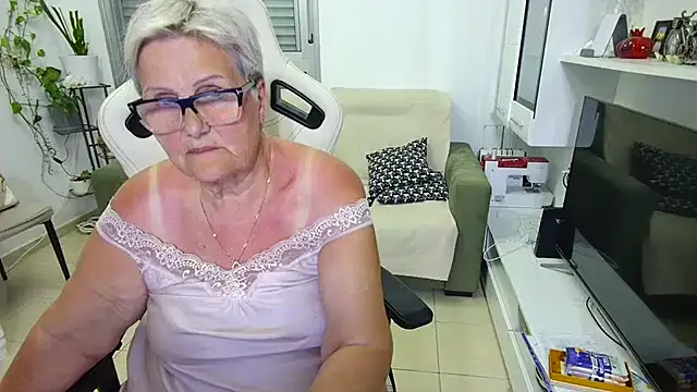 Czat XXX na żywo – Selenna57