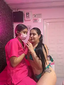 Chat XXX en directo de Sara_fun