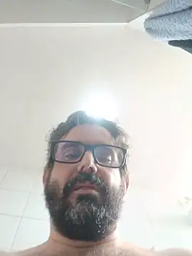 Show de loganwolverine02 na webcam