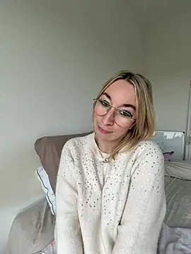 Giuliana_babyn Webbikameraesitys