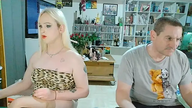 Barbieandteddy Pertunjukan Webcam