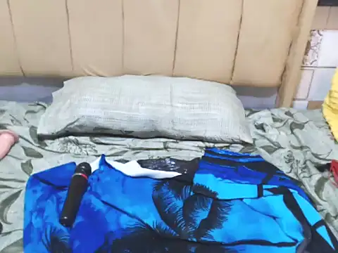 Онлайн чат XXX Bootyclit87xx