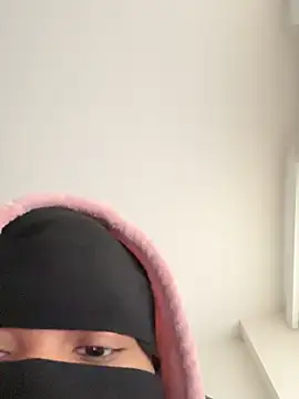 Submissive_Arab Show in webcam
