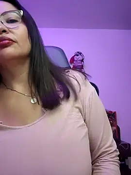 Chat XXX Live esmeralda_milf