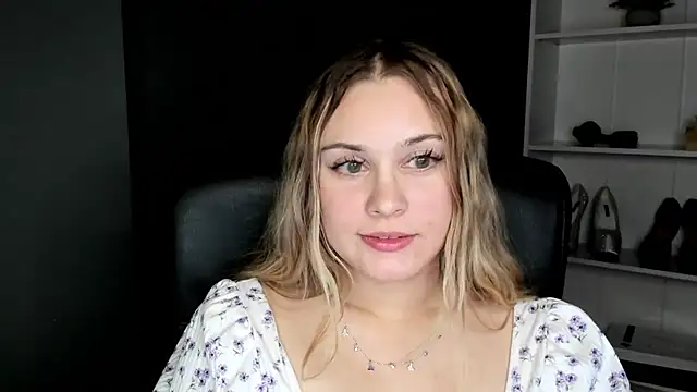 Chat XXX en directo de kitty_valeria