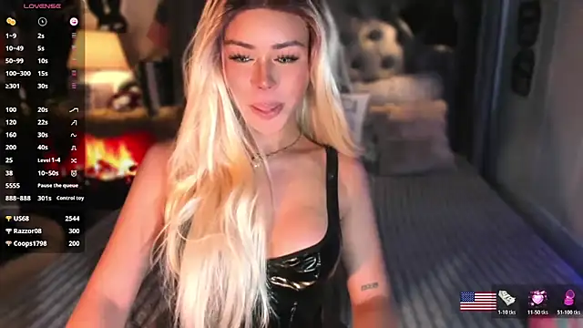 ZyraGoddes élő XXX-chatje