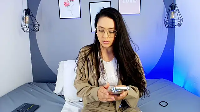 sarita_duque live XXX chat