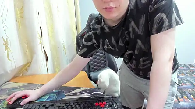 iliaskrislove – Naživo XXX chat