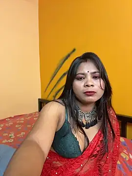 RedQQueen 在線直播表演