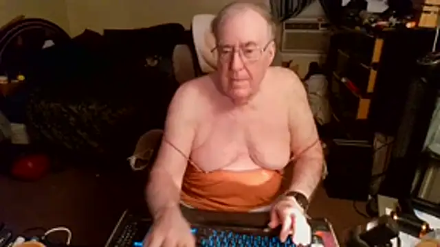 Toastir webcam show