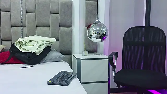 Austin_Reedss – Naživo XXX chat