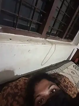 tamilsaisree Adlı Modelin Web Kamerası Şovu