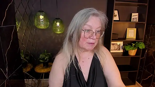 NataliMellow live XXX chat