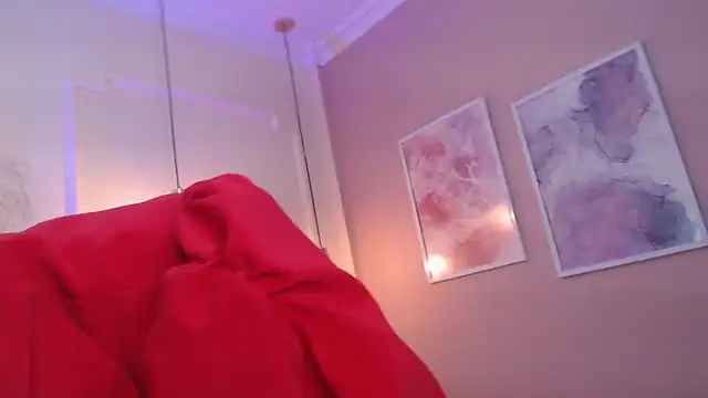 Chat XXX en directo de AliciaFoxs