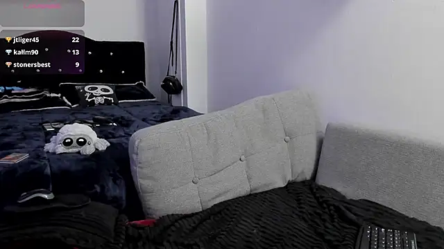 Amy_Aloqua Chat XXX in diretta