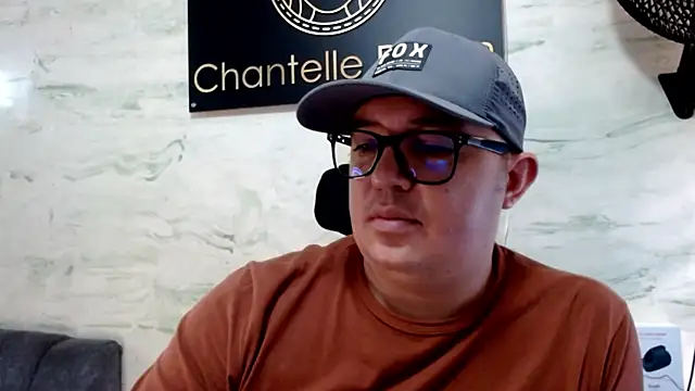 Show modela maximo_daddy na web-kameri