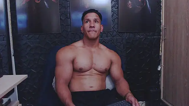 viktor_herrera Pertunjukan Webcam