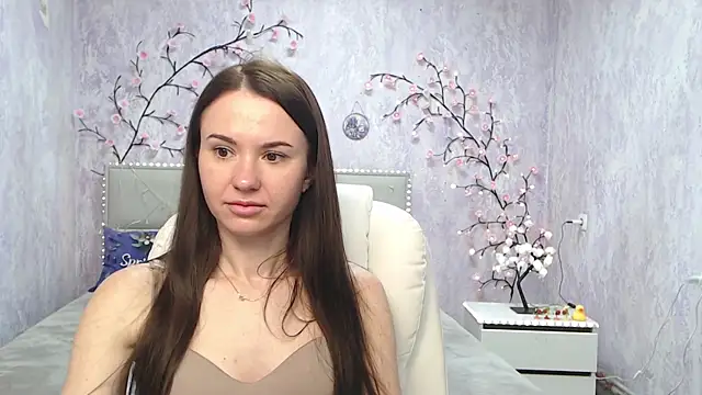 XXX chat uživo modela KaraCriegs
