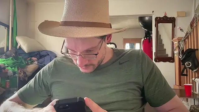 MasterDaddyCool's Webcam Show