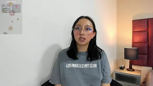 NixShadow Live XXX Chat