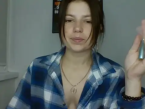Naughty_Nata: онлайн-секс-чат