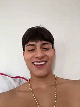 แชท XXX สดของ Lander_Cruz