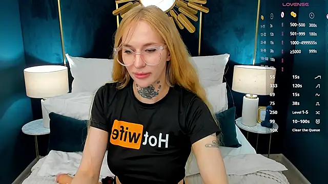 PalmLora1's Live XXX Chat