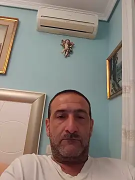 DanTrov79 Live XXX-Chat