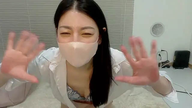 Rin-A-Rise Live XXX-Chat