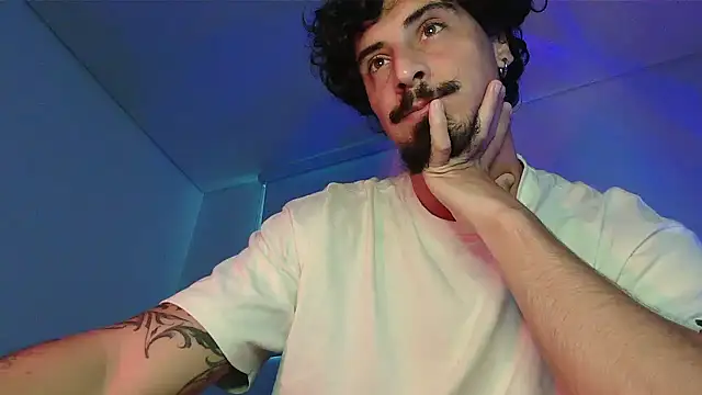 milkoffe Webcam show