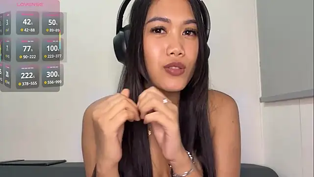 GraciaMutters Chat XXX live