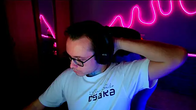 MeLanXolik webkamerás műsora