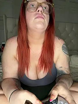 CurvyGirlMyla Live XXX-chat