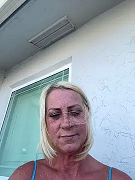 TiffaneyLove Chat XXX live