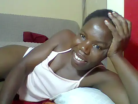Chatroom XXX en direct de Blacksexyqueen24