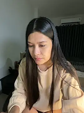 NaughtyKK_n Webbikameraesitys