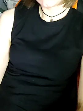Aashikalaa's Live XXX Chat