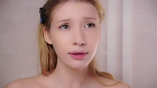 SunnivaCovil – Naživo XXX chat