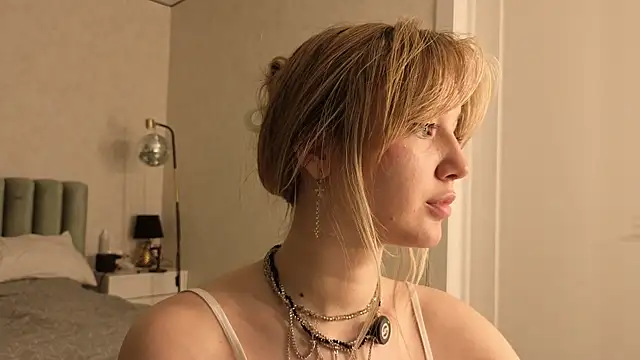 Chat XXX en directo de bonnyfloweer