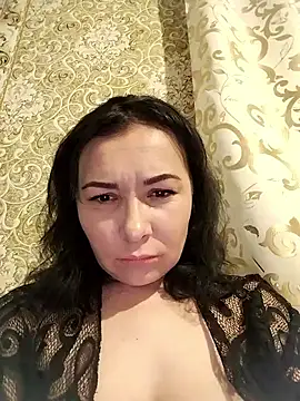 Chat +18 de Mia24Blove ao vivo