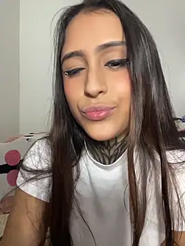 sarah_escobarr_ Adlı Modelin Canlı XXX Sohbeti