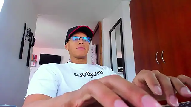 _John_Boy_ webkamerás műsora