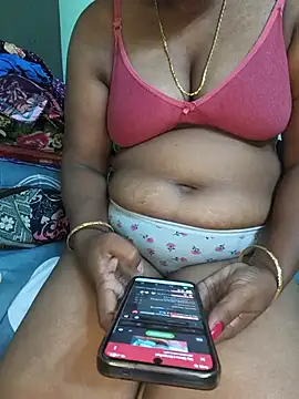 Tamilselviroja- live XXX chat
