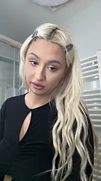 Kylie_One Chat XXX live