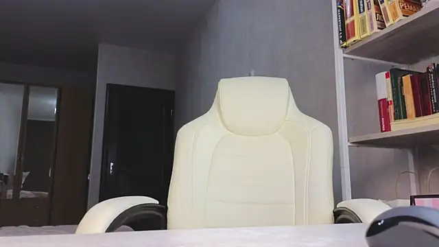 XXX chat uživo modela Marietta_Castro