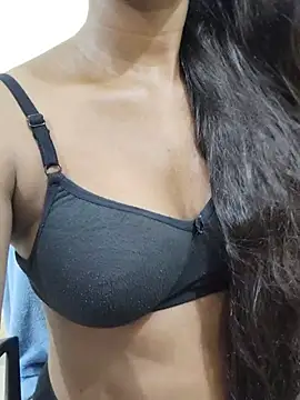Simran_0011 Live chatroom