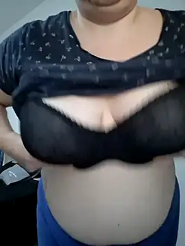 Chat +18 de Lucycamxxx7 ao vivo