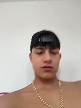 Lander_Cruz: απευθείας συνομιλία ΧΧΧ